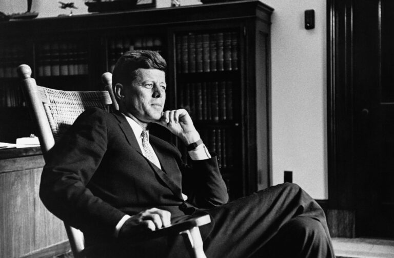 By what percentage of the popular vote did John F. Kennedy beat Richard Nixon in 1960?