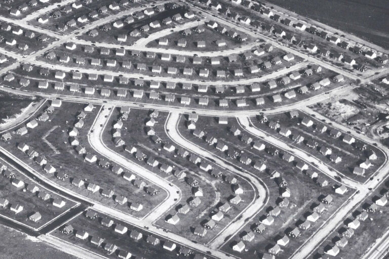 How many Levittowns were built in the post–World War II era?