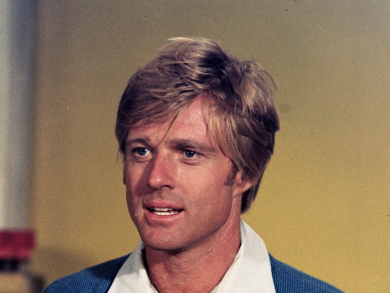 How many movies have actor Robert Redford and director Sydney Pollack made together?