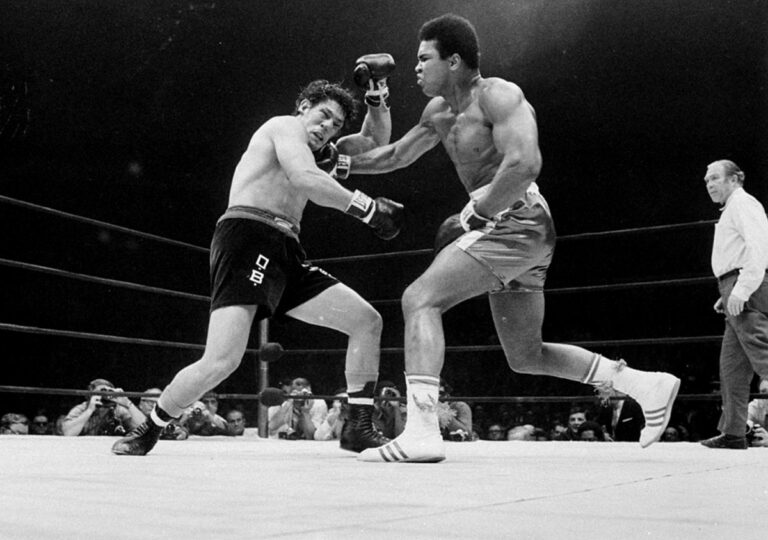 How many times did Muhammad Ali fight for the heavyweight boxing title?