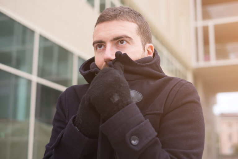How much of your body’s heat do you lose by not covering your head in the cold?