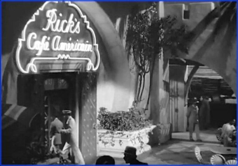 Was Casablanca (1942) ever turned into a TV series?