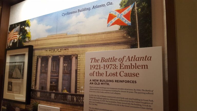 What artwork is housed in the Cyclorama Building in Atlanta?