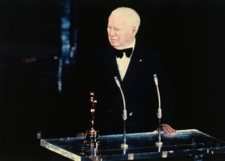 What was the name of the woman who appeared on behalf of Marlon Brando at the 1972 Oscar telecast?