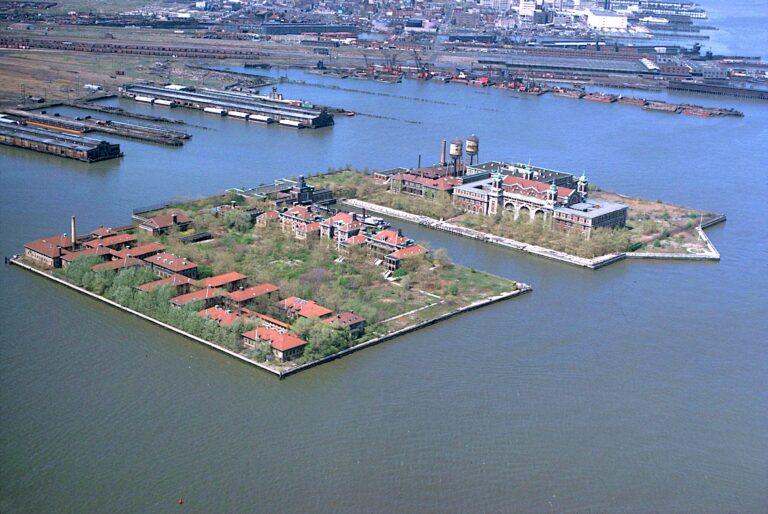 When did Ellis Island in Upper New York Bay open?