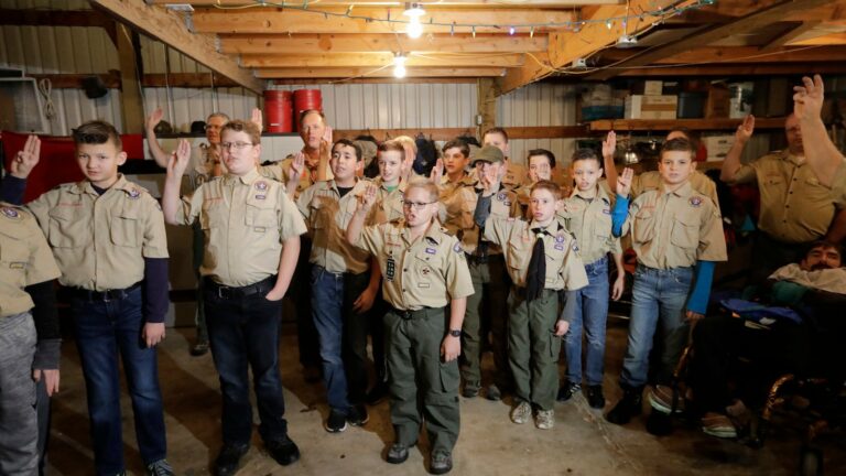 When was the Boy Scouts of America founded?