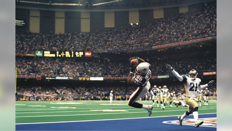 When was the first Super Bowl played in the Louisiana Superdome?