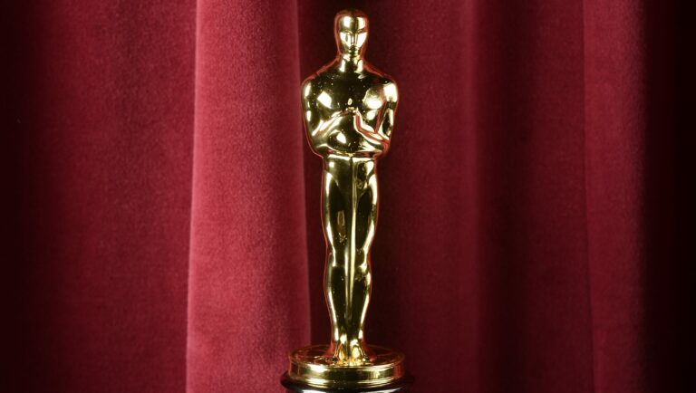 Who created the Academy Award statuette?