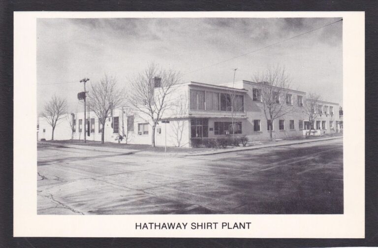 Who was the Man in the Hathaway Shirt in the Hathaway advertisements?